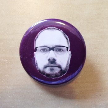 A button with Conlan's face.